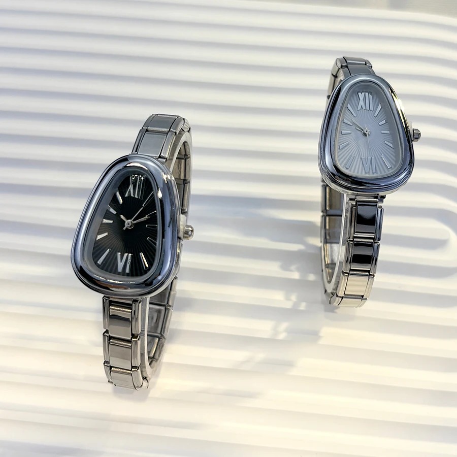 Luxury Watch Makes - İtalyan Tarzı Elastik Modül Bantlı Yılan