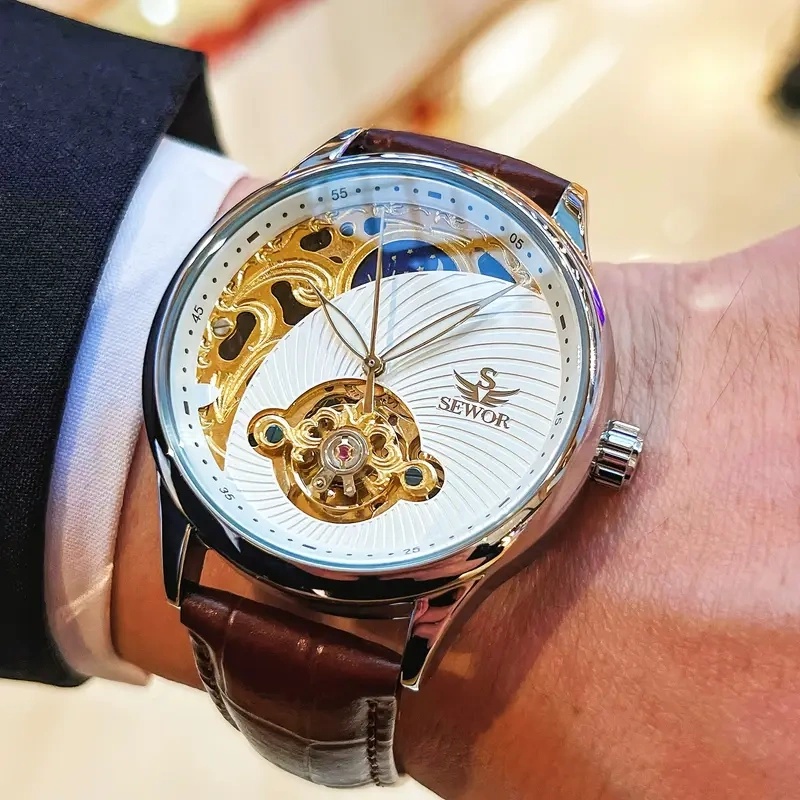 Luxury Watch Makes - Lüks, İskelet Tasarımlı, Zarafet ve Modayı