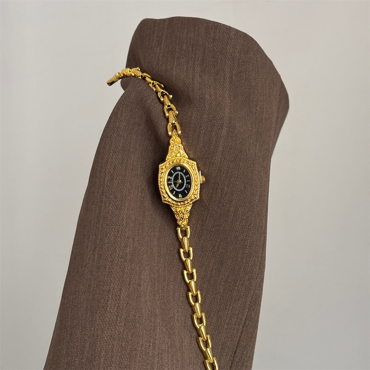 Vintage Niş Elmas Kakma Retro  - Luxury Watch Grade incelemesi ve fiyatı