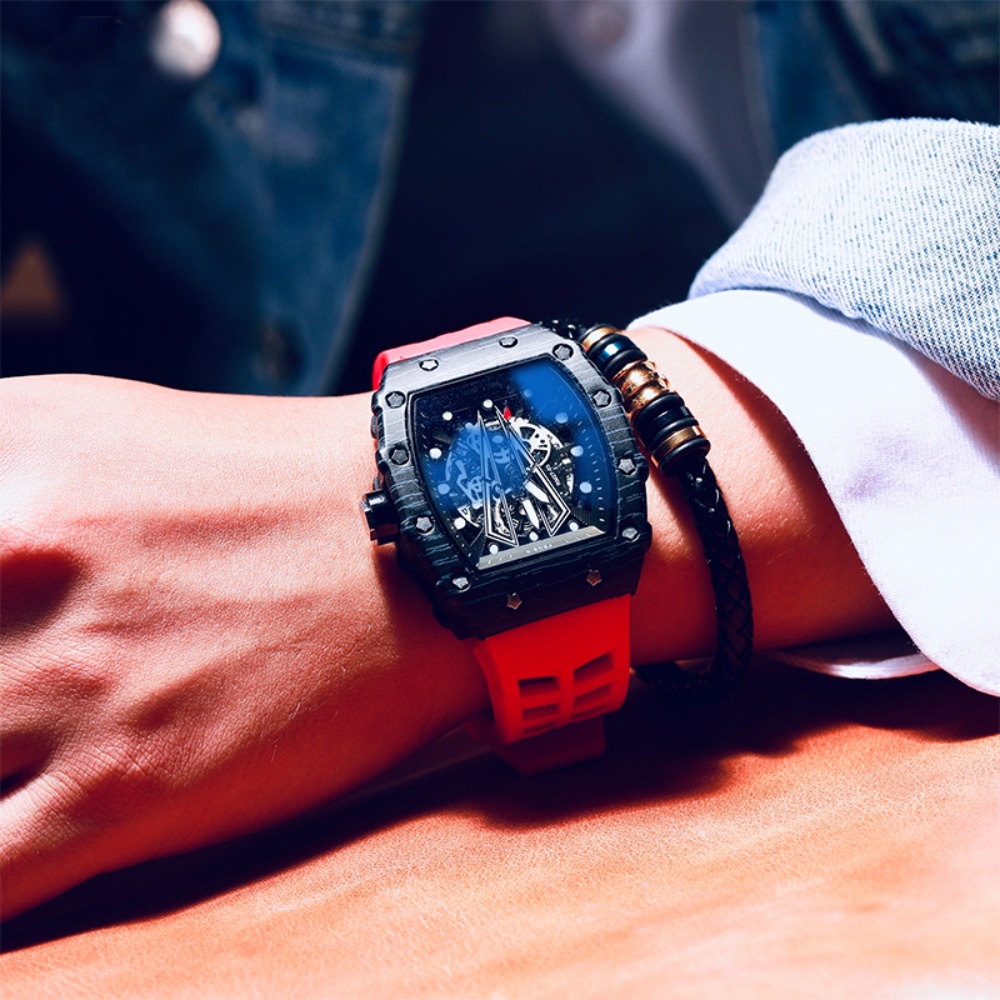 Son Derece Popüler, Fonksiyone - Luxury Watch Makes incelemesi ve fiyatı