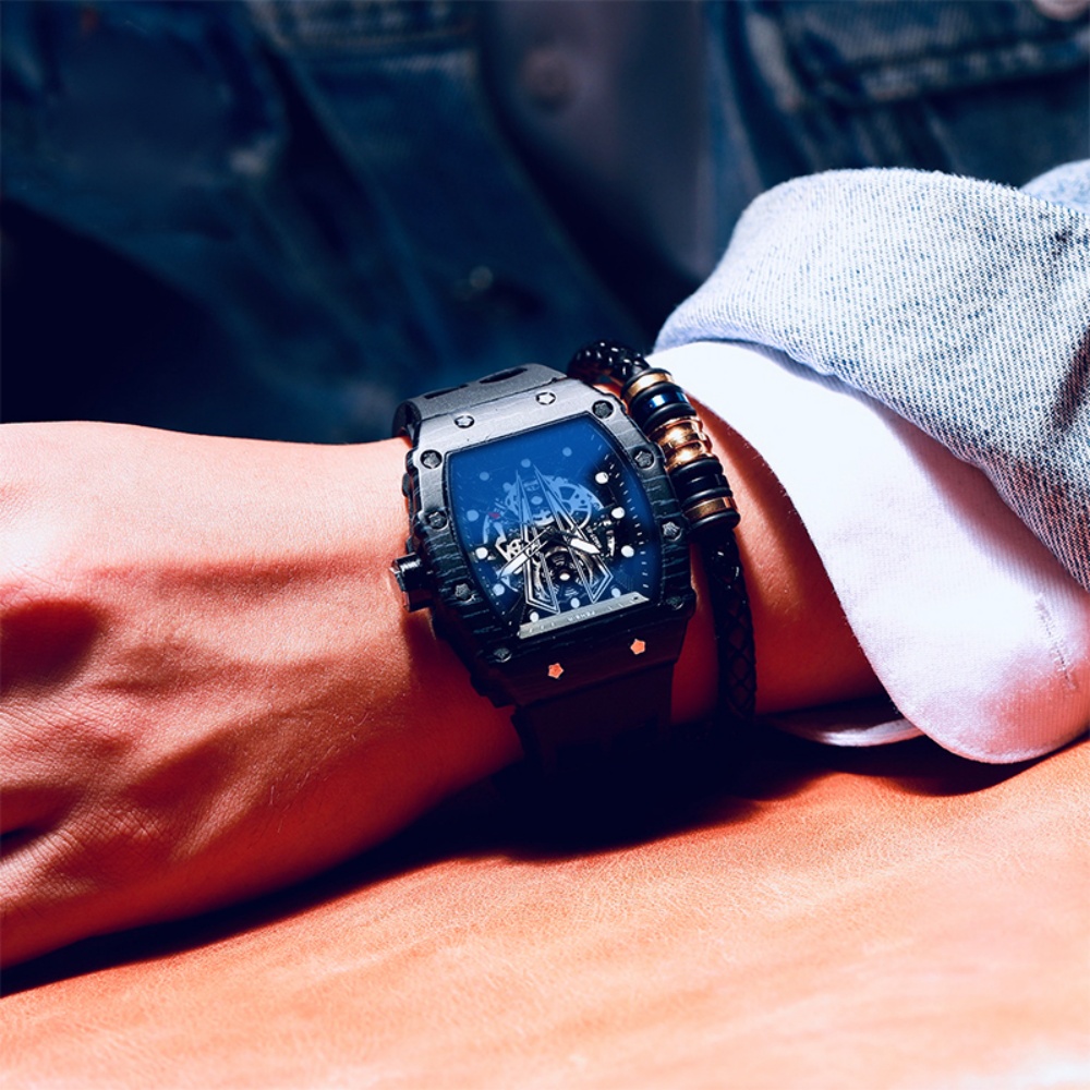 Son Derece Popüler, Fonksiyone - Luxury Watch Makes incelemesi ve fiyatı
