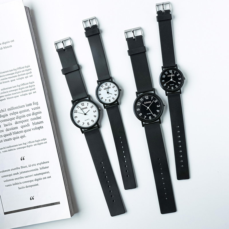 Basit Siyah İzle Kuvars Saatle - Luxury Watch With Leather Strap incelemesi ve fiyatı